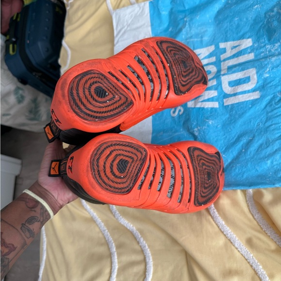 Jordan 12s - Picture 5 of 8